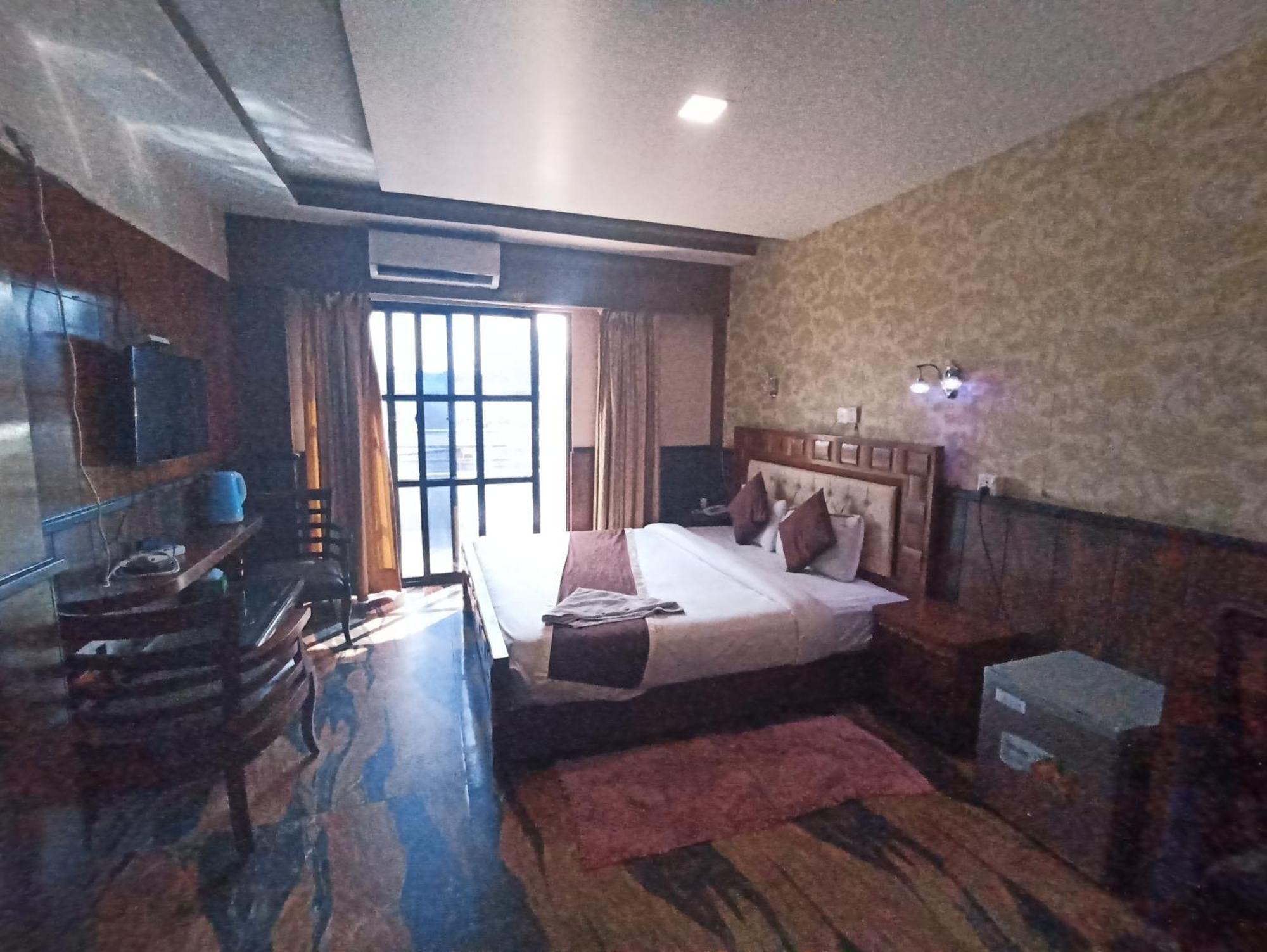 Hotel Prakash International Hetauda Habitación foto